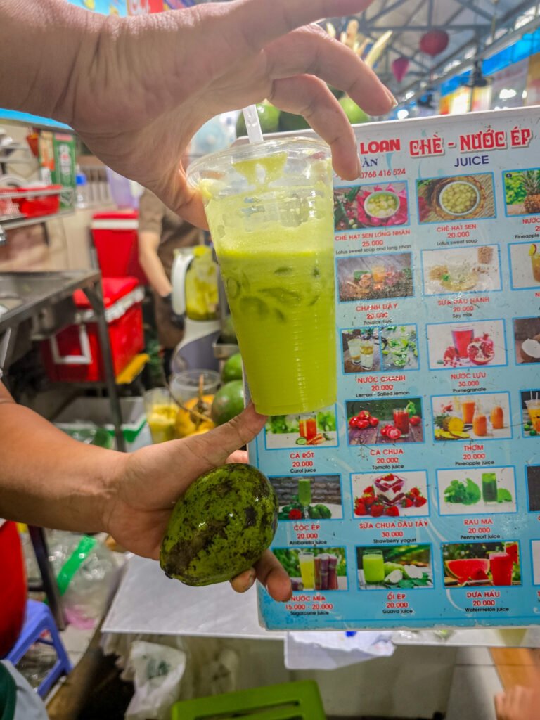 Quả cóc ambarella juice at Han Market Da Nang - Da Nang food guide