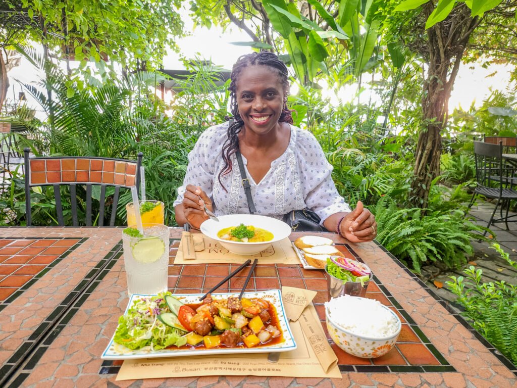 Marge dining at Xóm Mới Garden restaurant Da Nang - slow travel food guide Vietnam