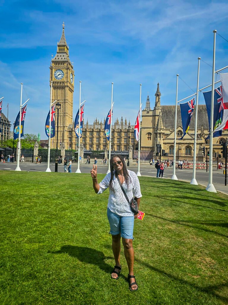 `Marge at Big Ben and the Houses of Parliament during slow travel London`